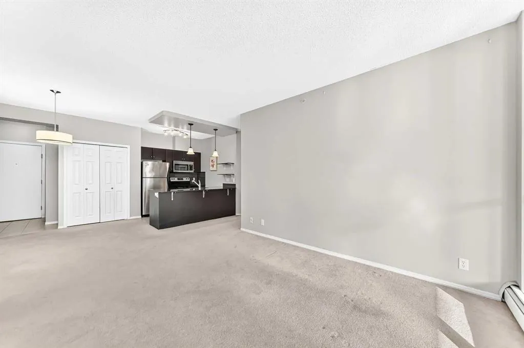 325 3 Street SE #206