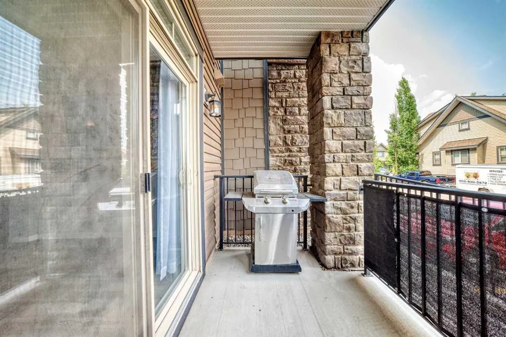 117 Copperpond Common SE #101