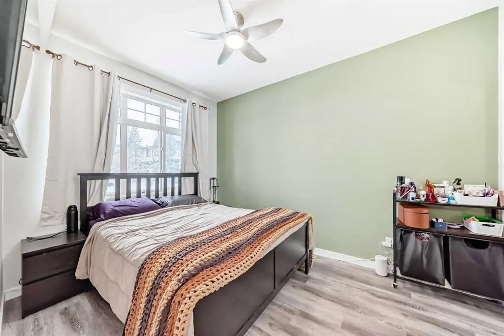 117 Copperpond Common SE #101