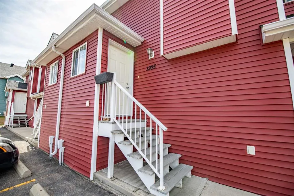5220 50A Avenue #1205