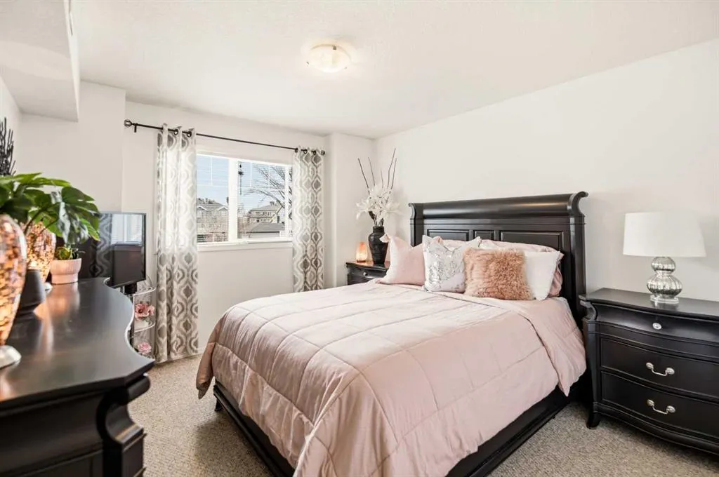 5220 50A Avenue #1205