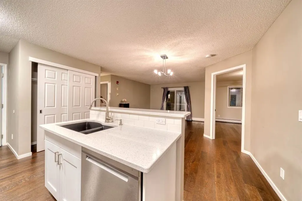 290 Shawville Way SE #305