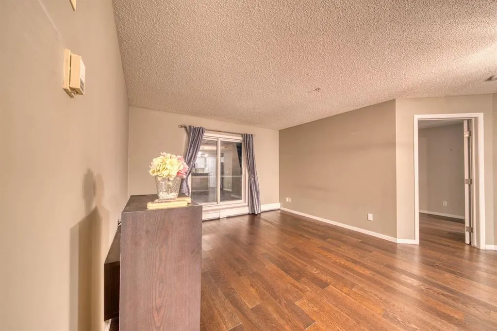 290 Shawville Way SE #305