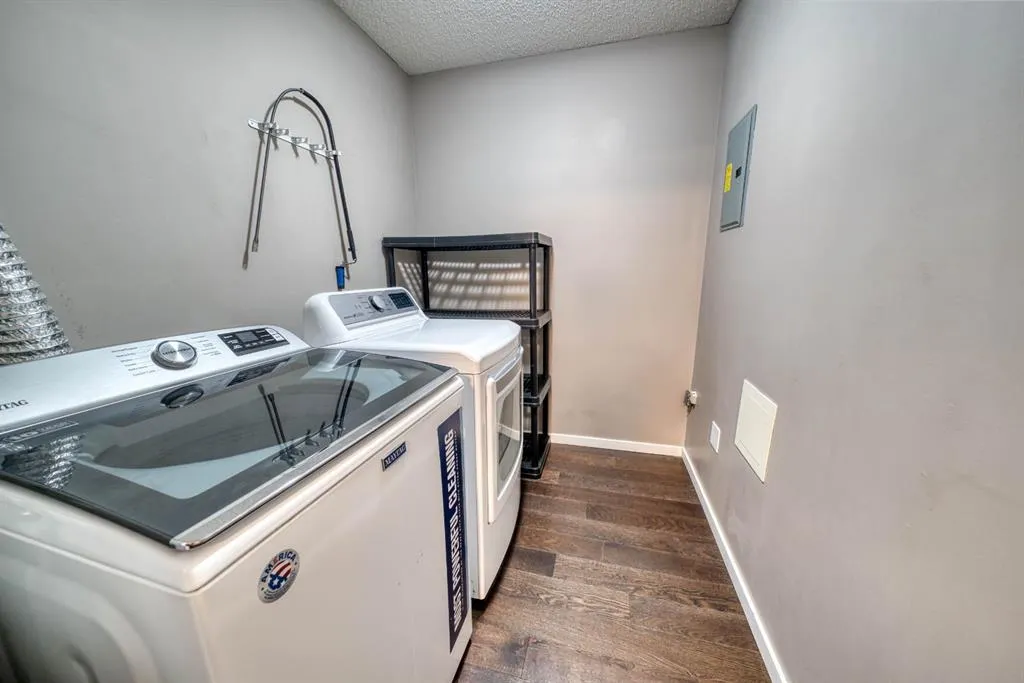 290 Shawville Way SE #305