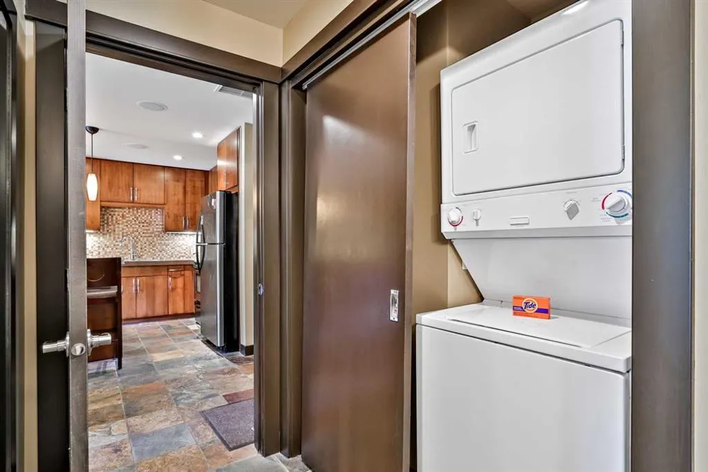 1818 Mountain Avenue #319C