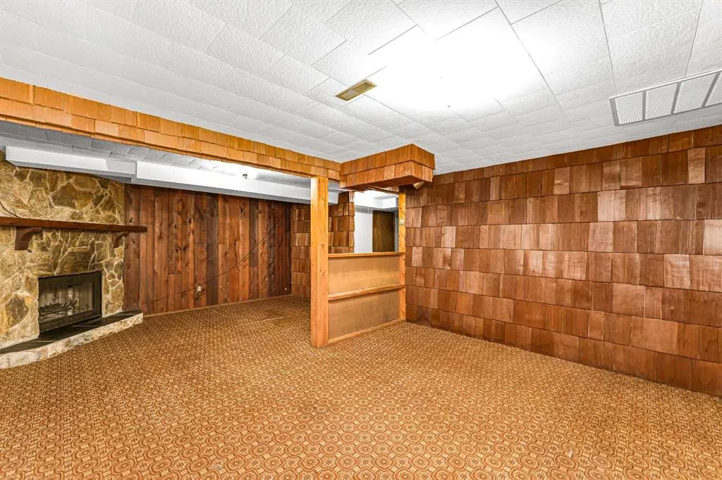 6 Woodland Close