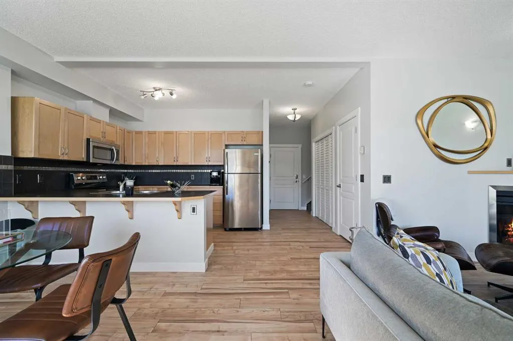 211 Aspen Stone Boulevard SW #2205