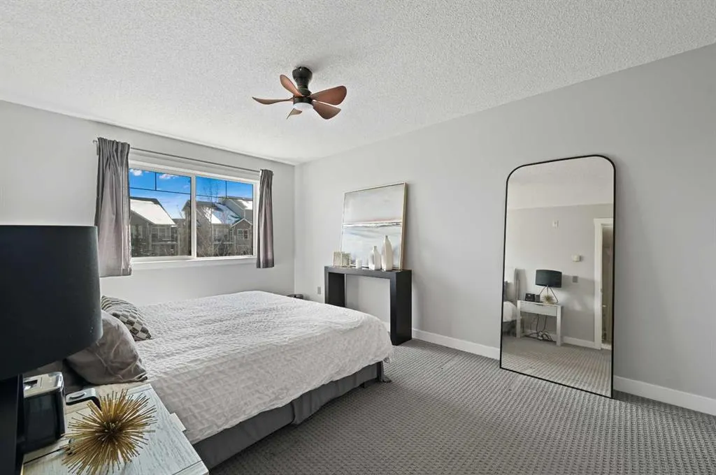 211 Aspen Stone Boulevard SW #2205
