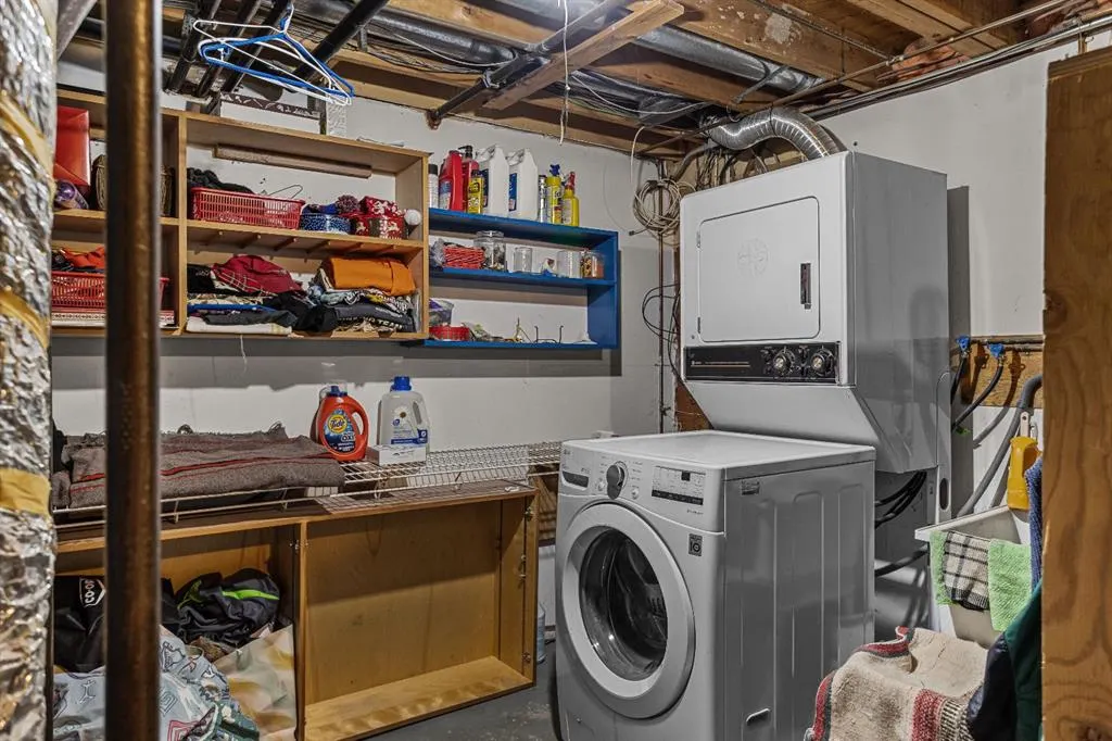 246 Kluane Drive