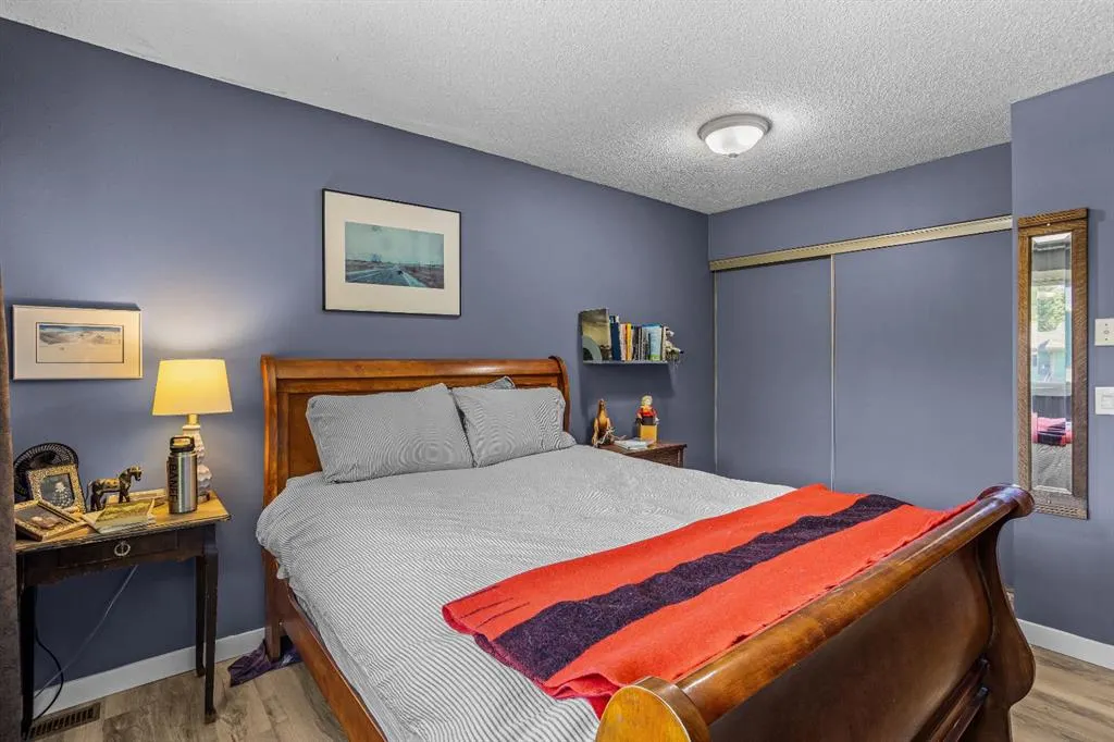 246 Kluane Drive