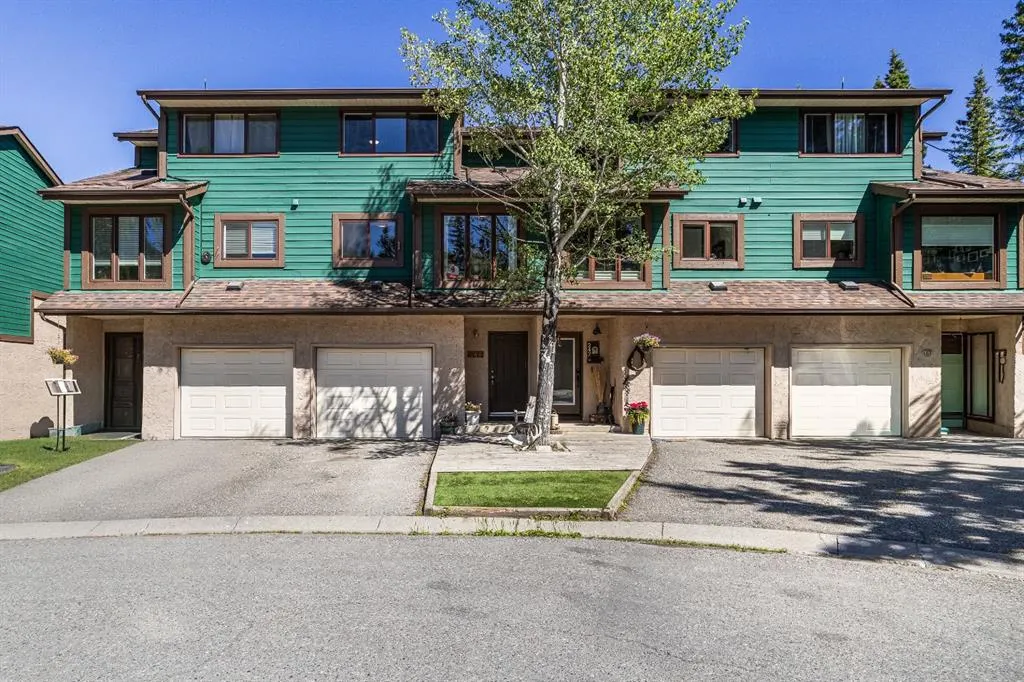 246 Kluane Drive