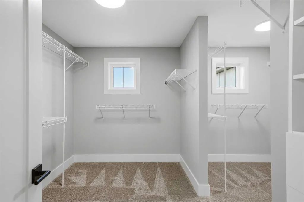 116 Greenwich Heath NW