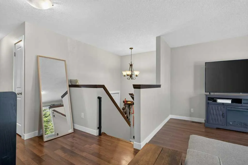 20 McKinley Road SE