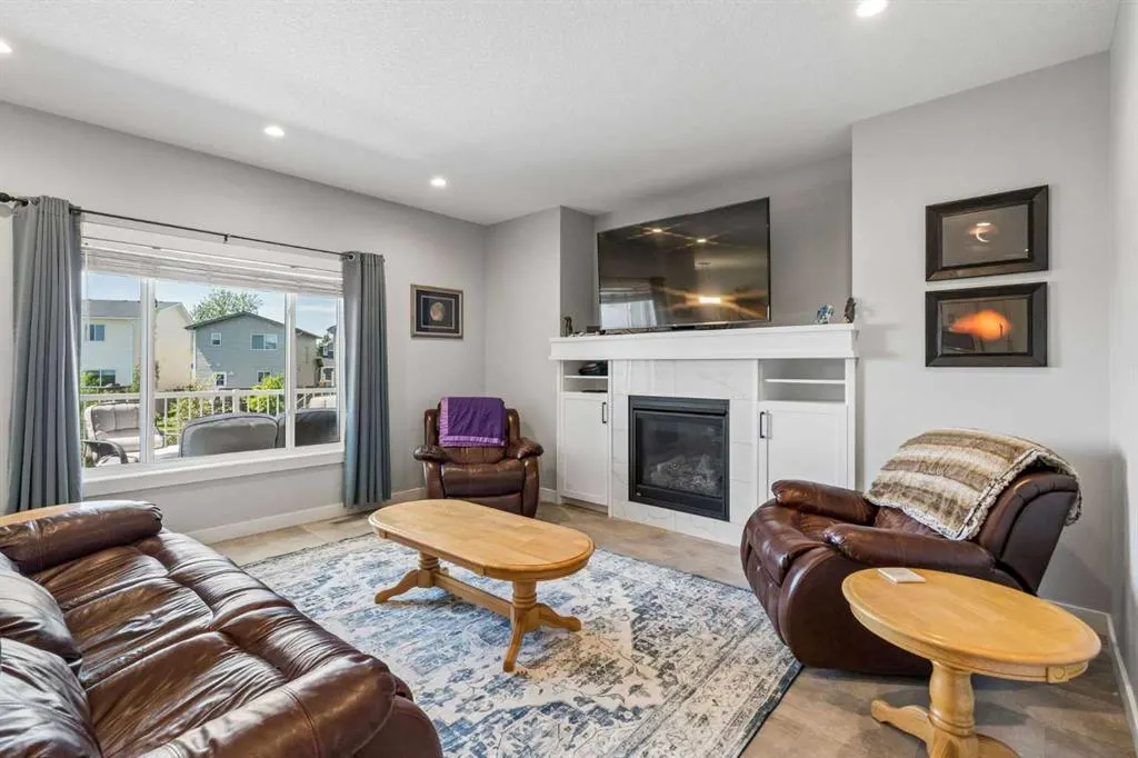 7 Bishop Circle