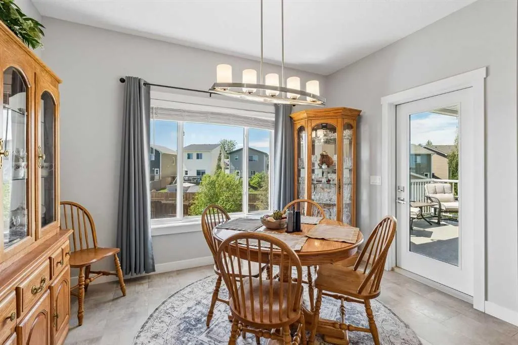 7 Bishop Circle