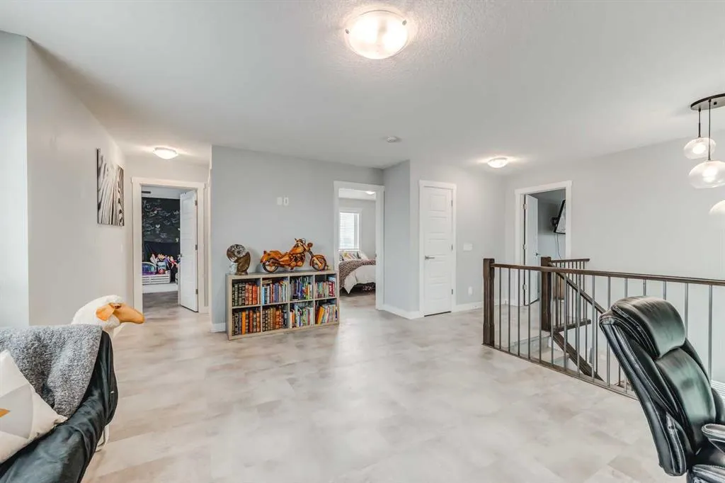 7 Bishop Circle