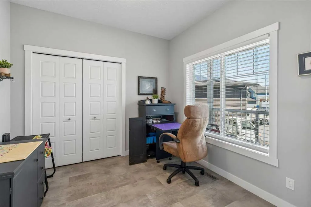 7 Bishop Circle