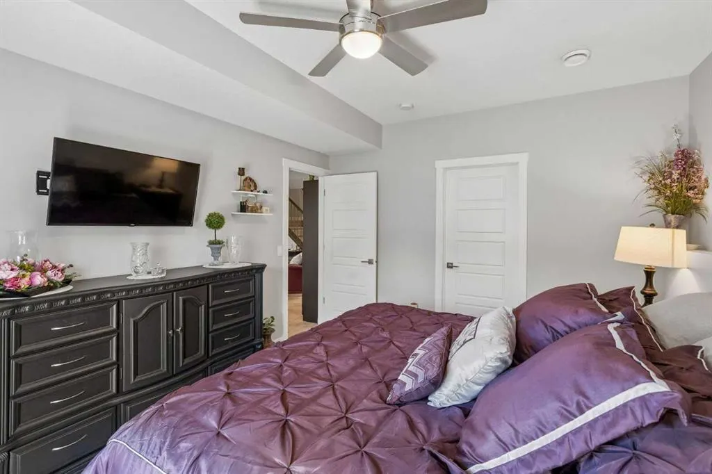 7 Bishop Circle