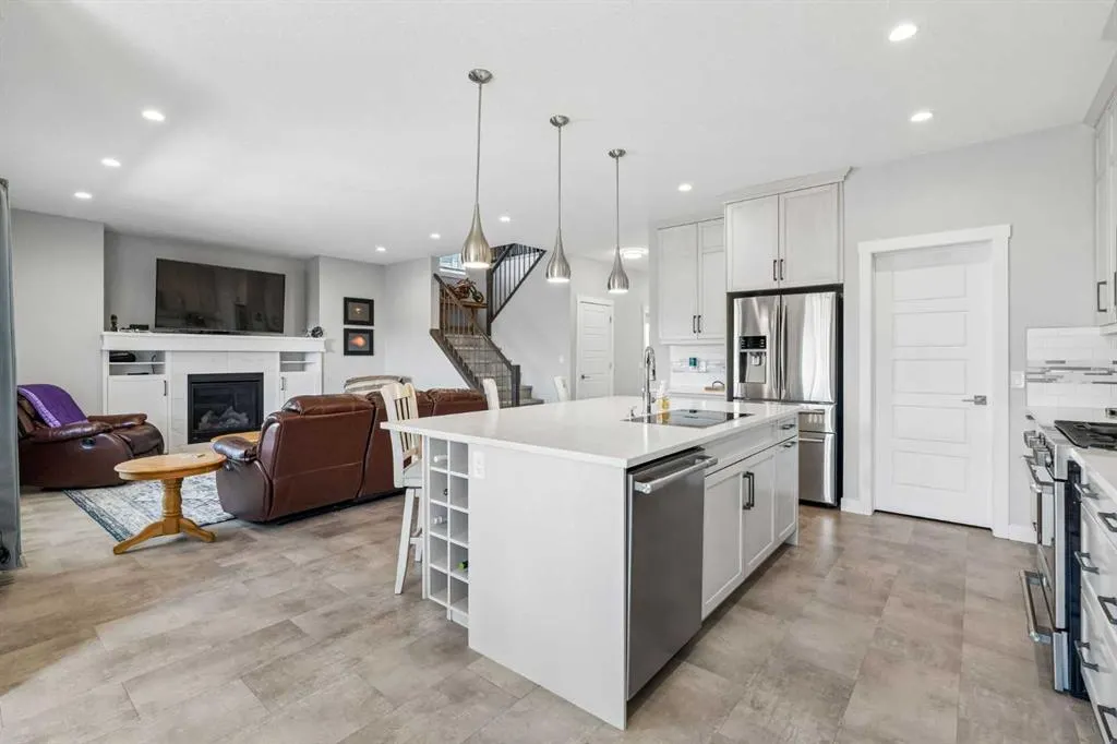 7 Bishop Circle