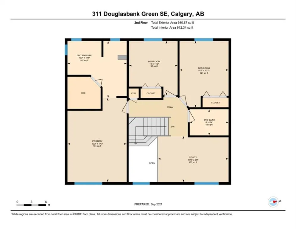 311 Douglasbank Green SE