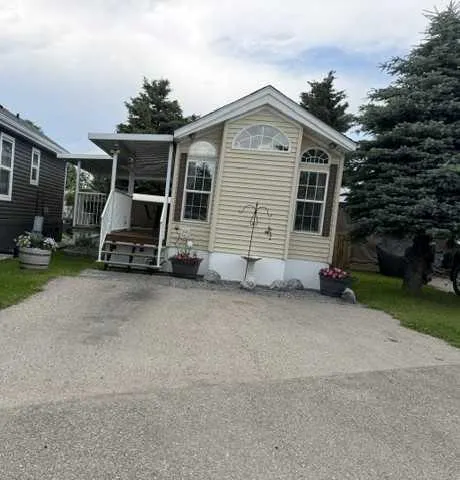 370165 79 Street E #111