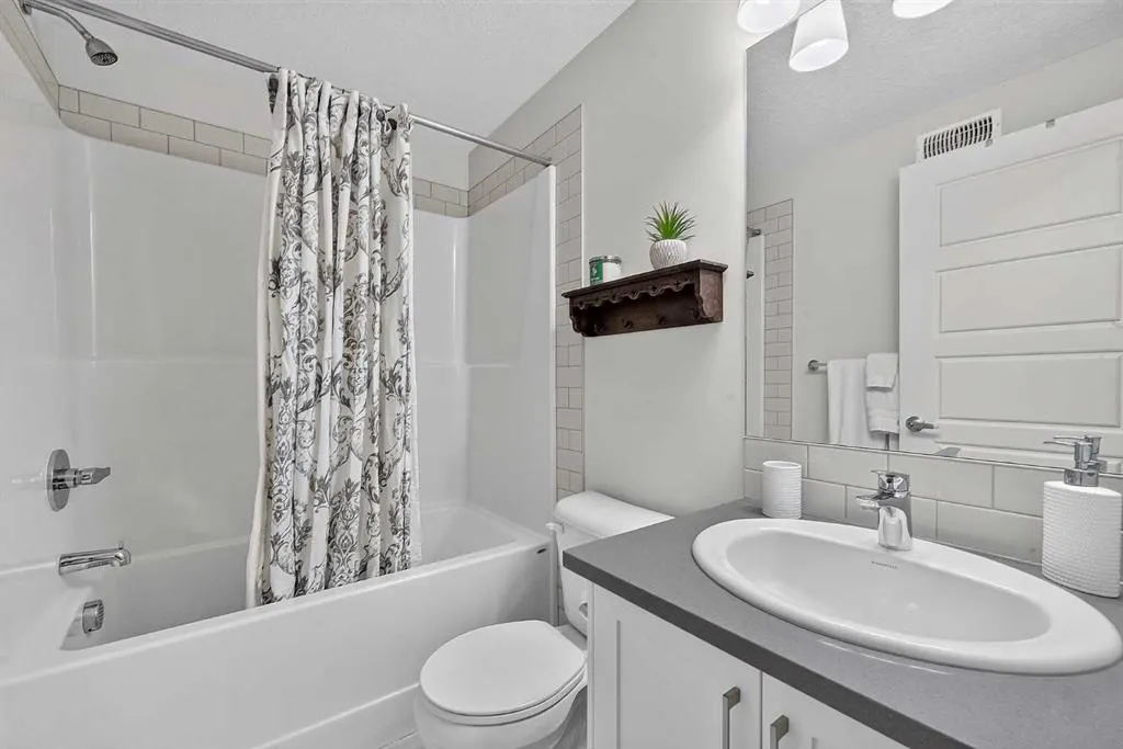 19500 37 Street SE #108