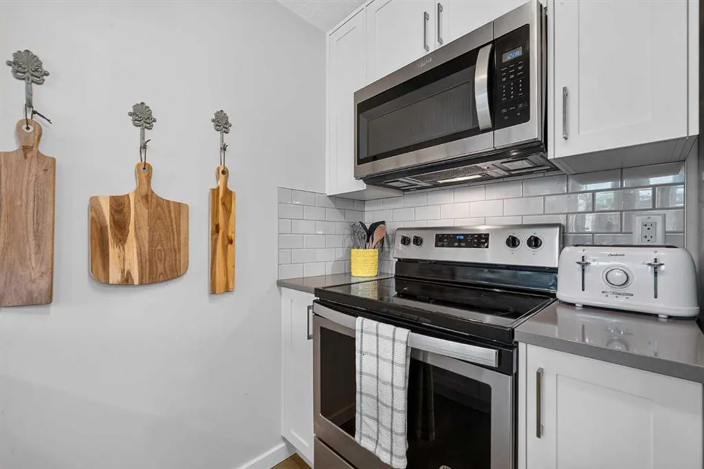 19500 37 Street SE #108