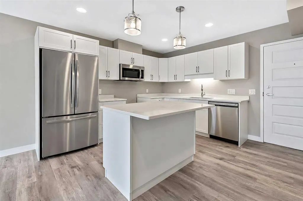 101 Willowridge Drive #201
