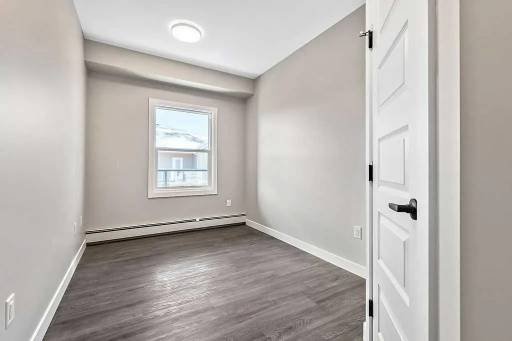 101 Willowridge Drive #202