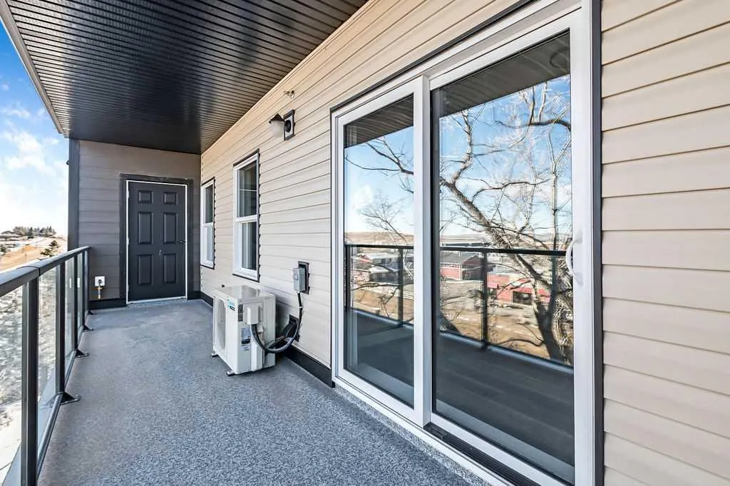 101 Willowridge Drive #202