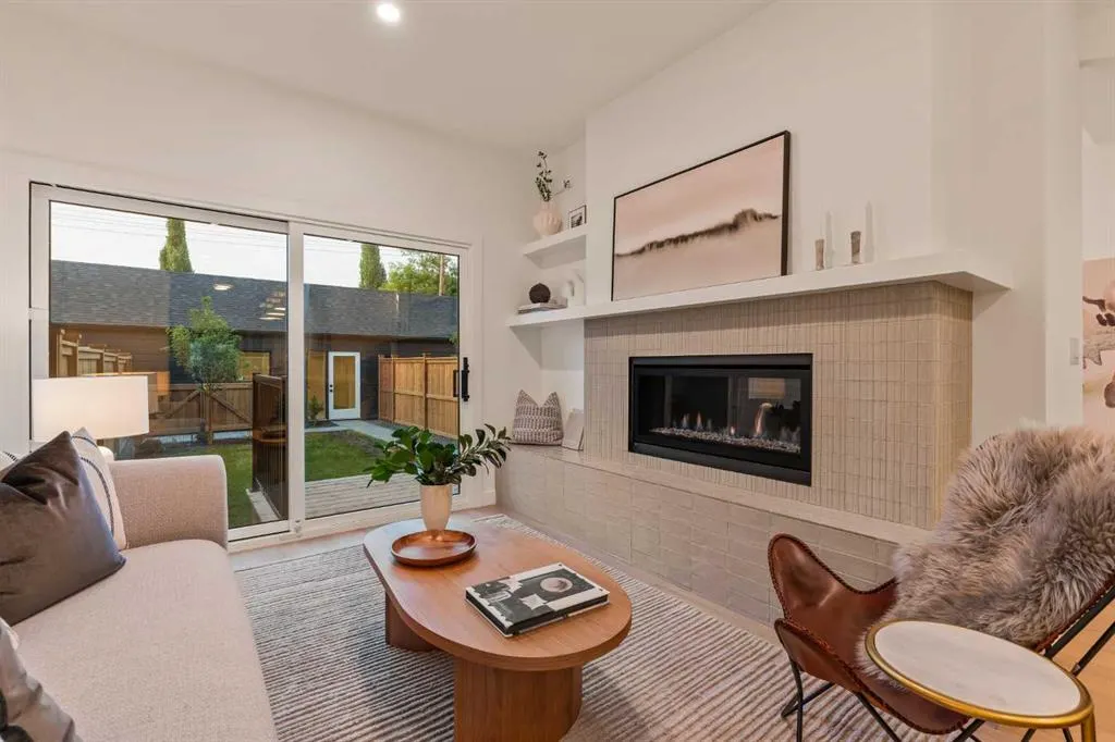 8916 33 Avenue NW #2