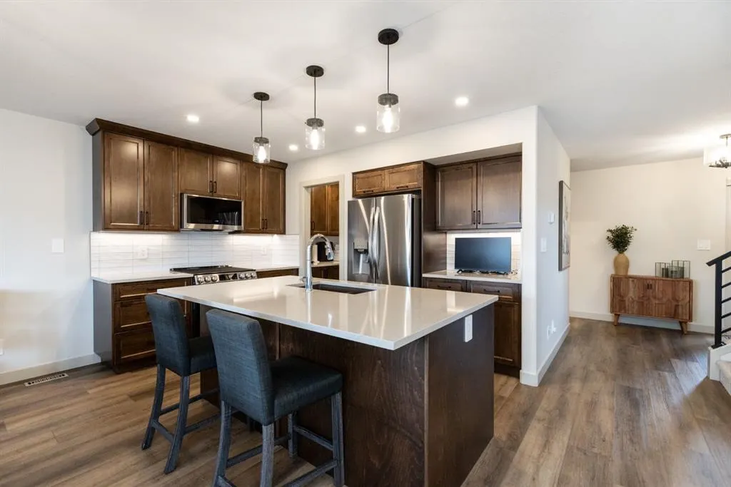 22 Napoleon Meadows Way