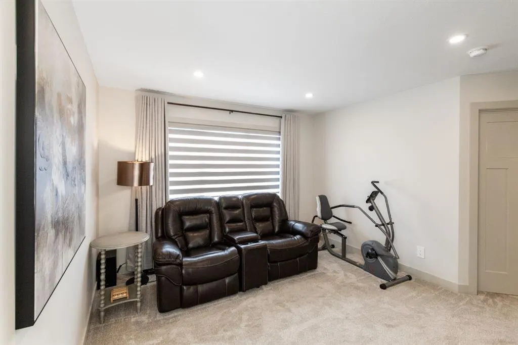 22 Napoleon Meadows Way