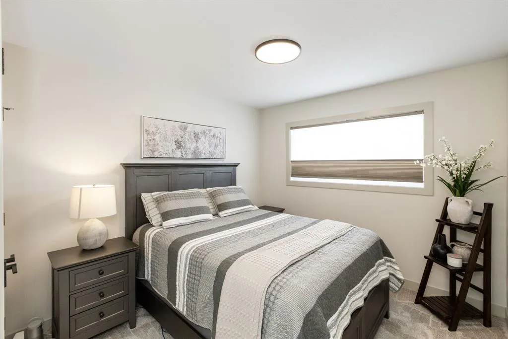 22 Napoleon Meadows Way