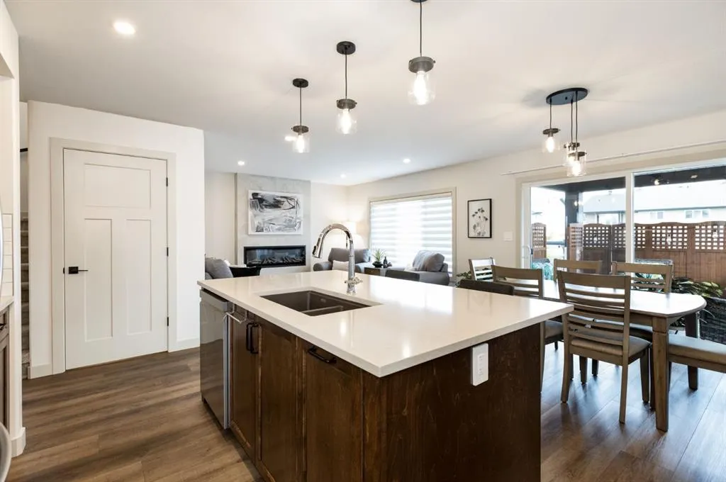 22 Napoleon Meadows Way