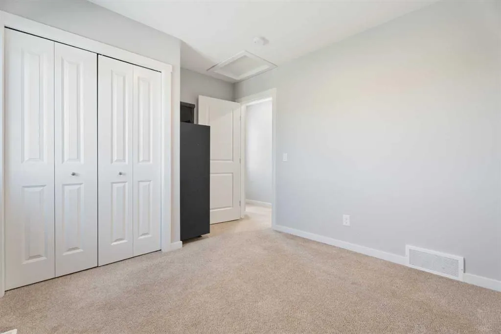 1407 3 Street SE #17