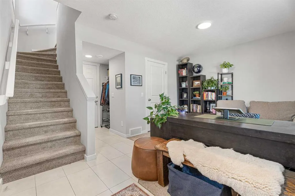 1407 3 Street SE #17