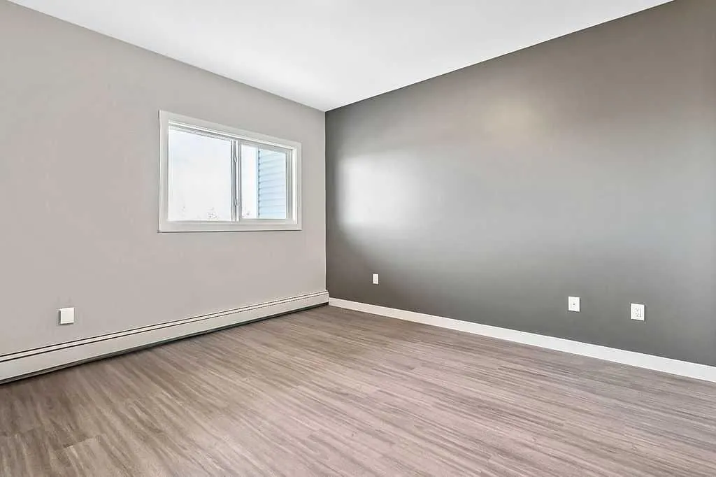 101 Willowridge Drive #204