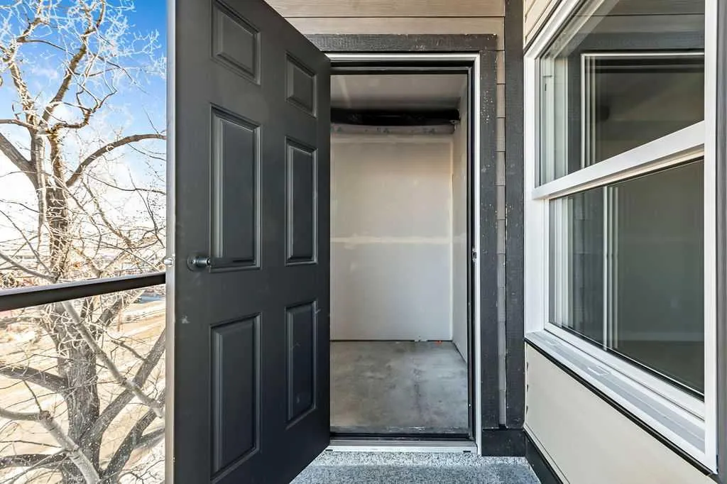 101 Willowridge Drive #204
