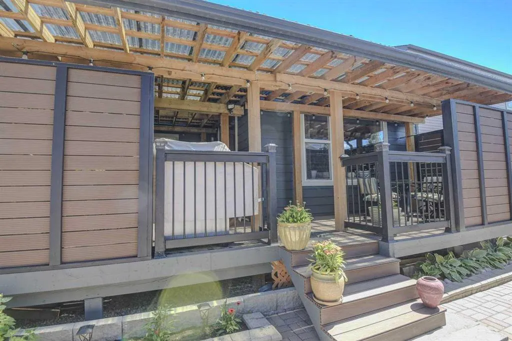 225 Chapala Drive SE