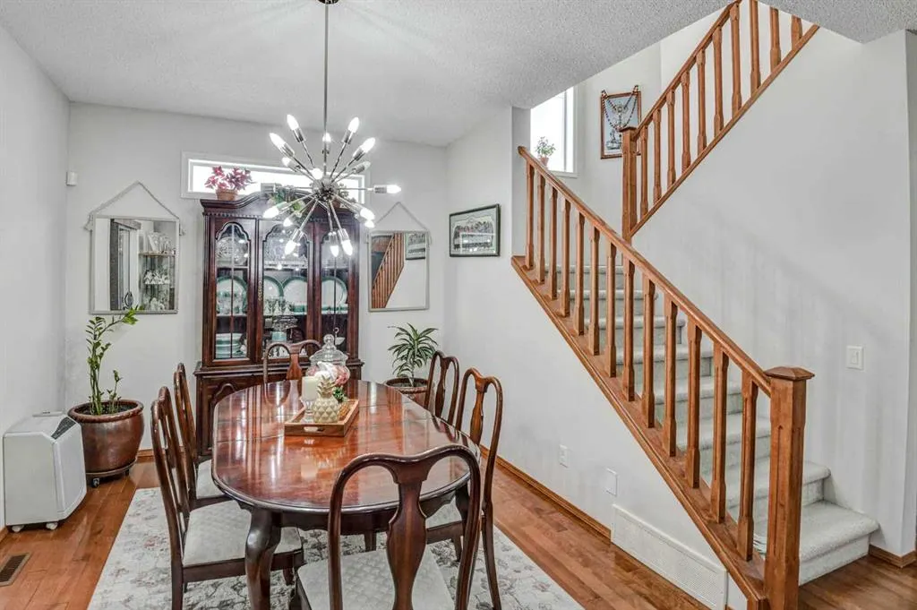 225 Chapala Drive SE