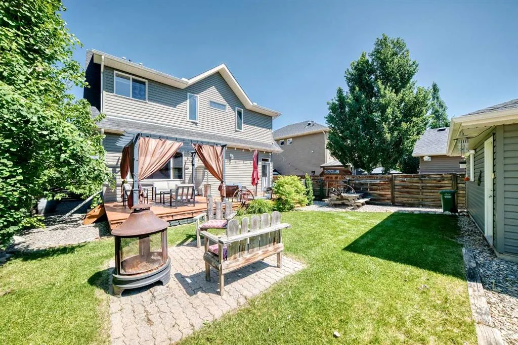 29 Westridge Crescent