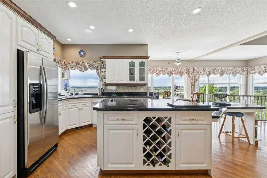 85 Mt Douglas Circle SE