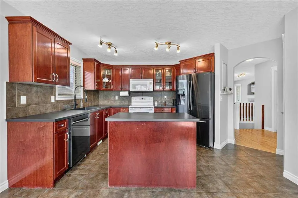 772 Carriage Lane Drive