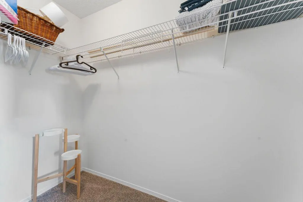 1210 Sienna Park Green SW #1210