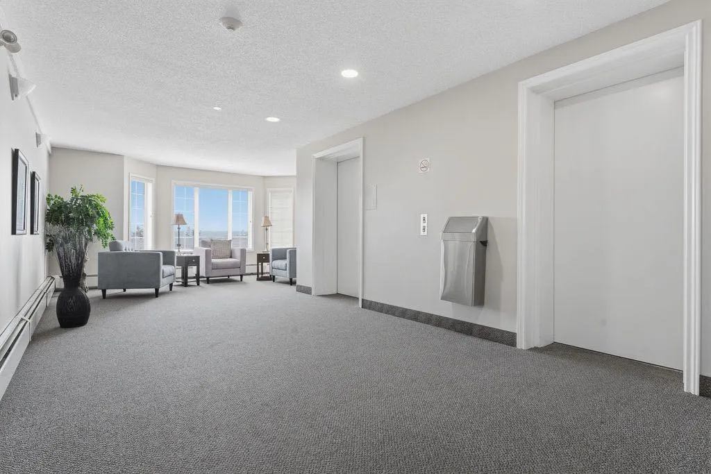 1210 Sienna Park Green SW #1210