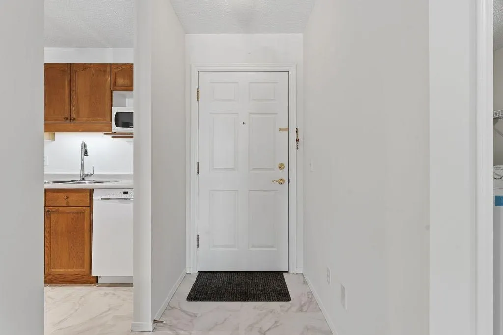 1210 Sienna Park Green SW #1210
