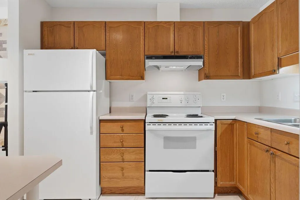 1210 Sienna Park Green SW #1210