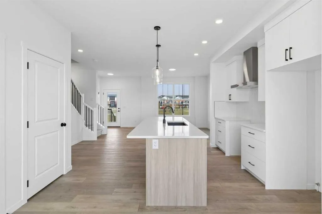 27 Creekstone Walk SW