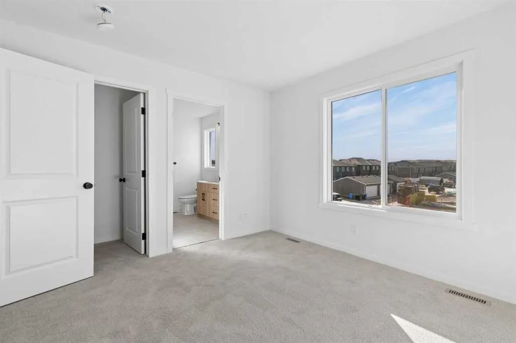 27 Creekstone Walk SW